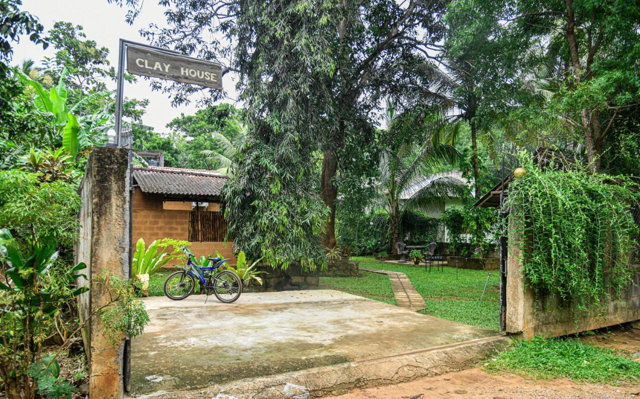 Hotel Clay House Udawalawe Exterior foto